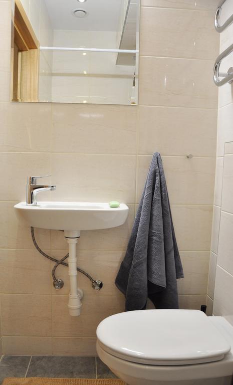 Bomb Shelter Apartment VNO Chambre photo