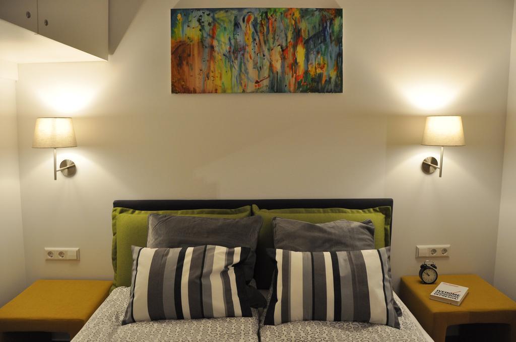 Bomb Shelter Apartment VNO Chambre photo
