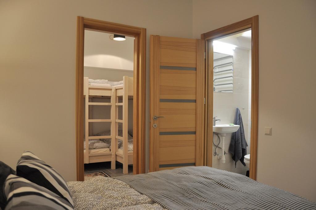 Bomb Shelter Apartment VNO Chambre photo
